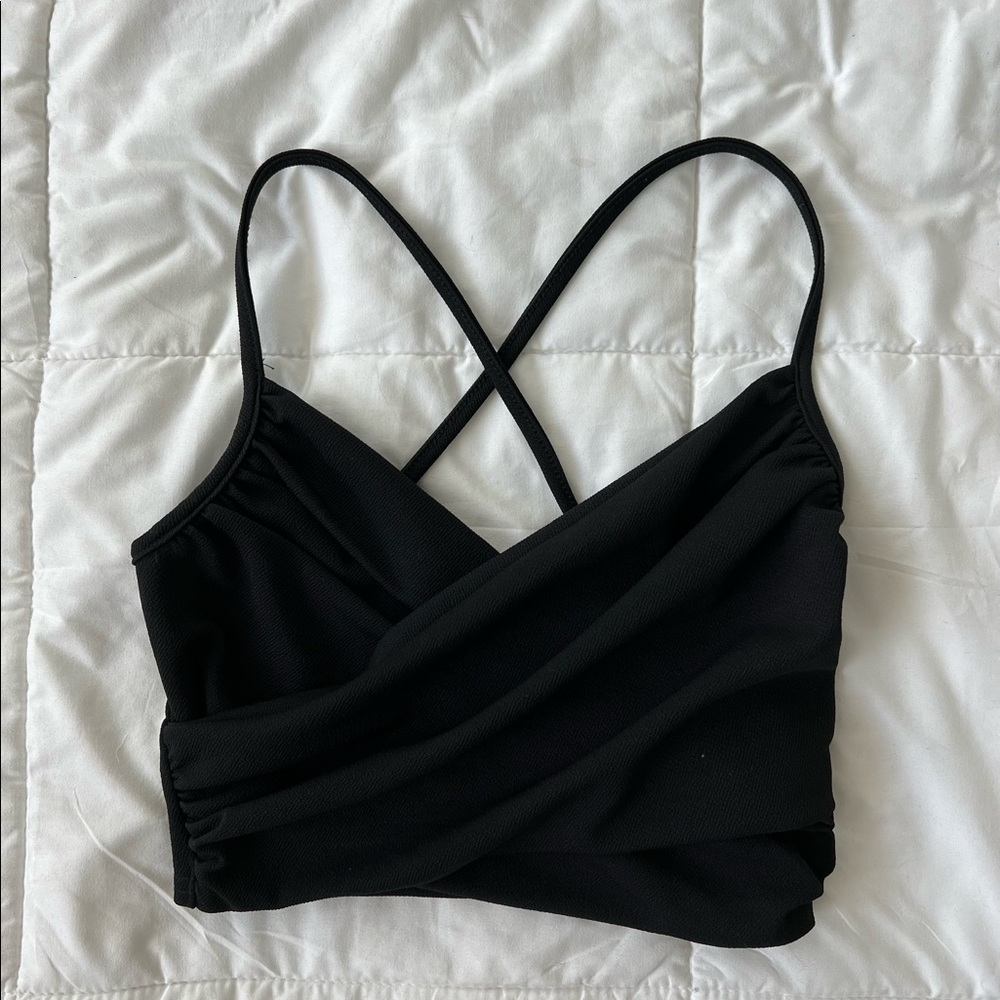 missguided black crop tank